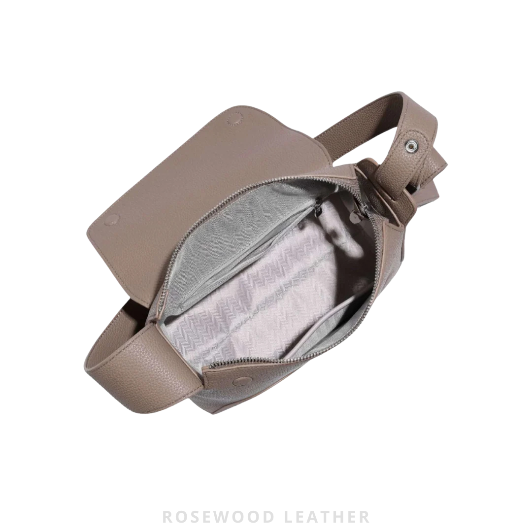 Timless Curve Shoulder Bag