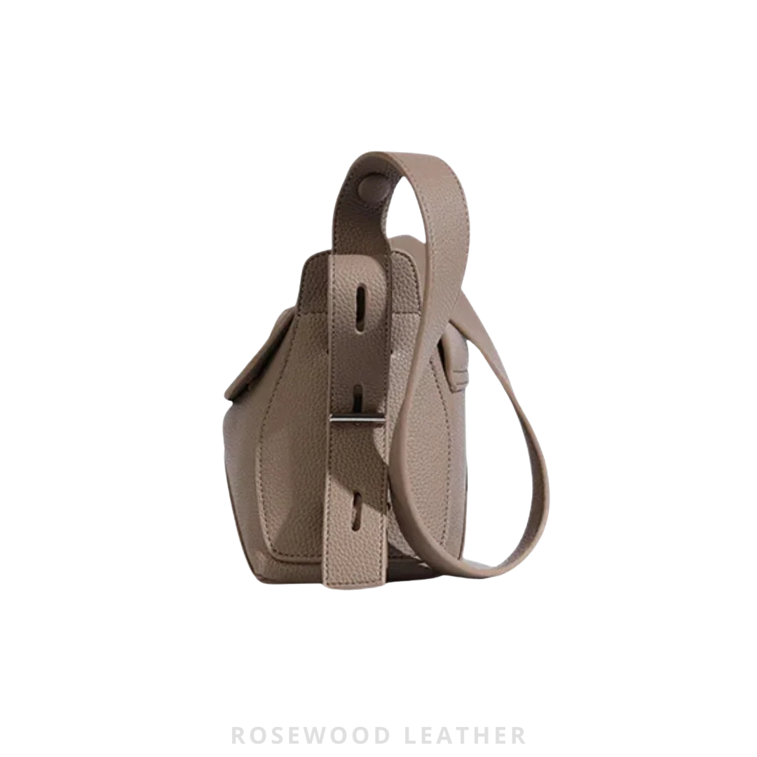 Timless Curve Shoulder Bag