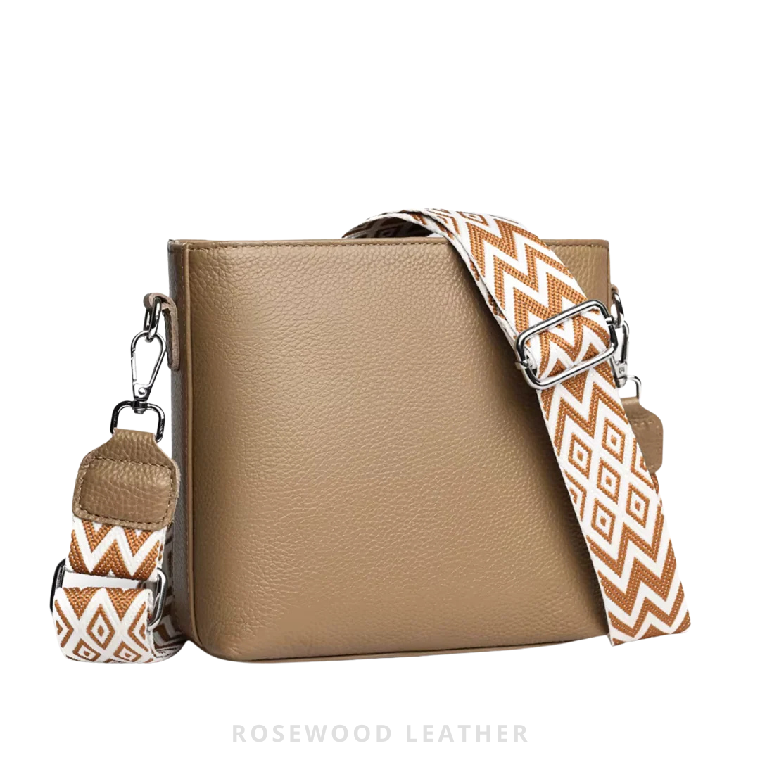 Lasting Compact Crossbody Bag