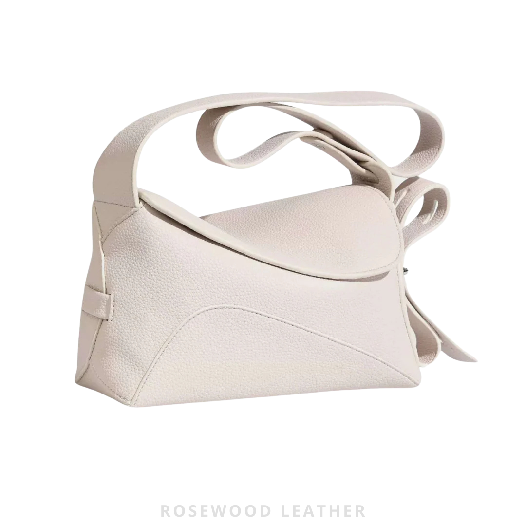 Timless Curve Shoulder Bag